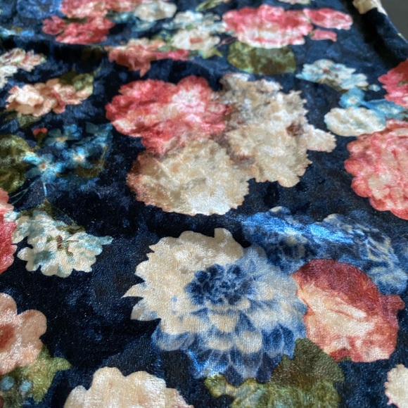 Suzy Sheri dress/blouse - Picture 2 of 3